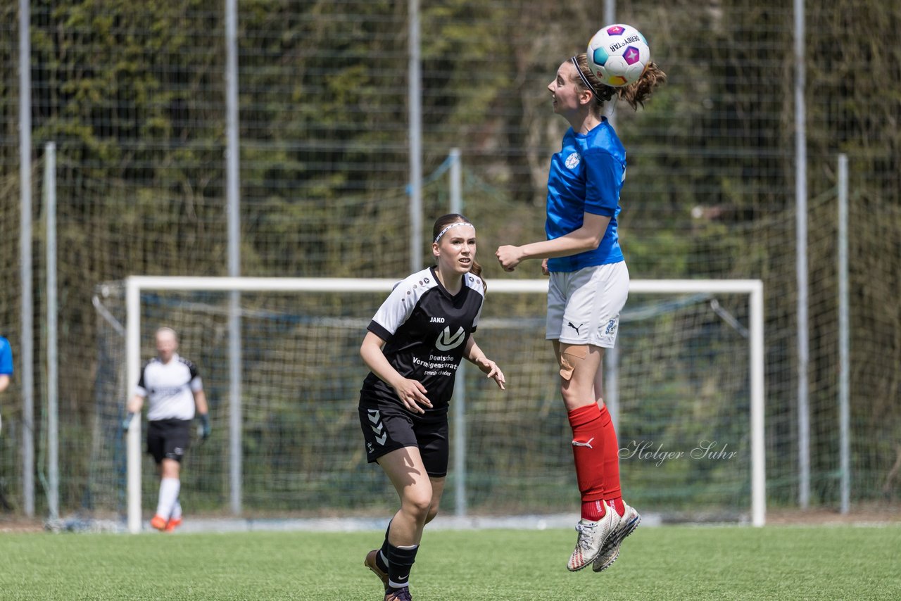 Bild 265 - wBJ SH-Pokalfinale  Holstein-Kiel - SV Viktoria : Ergebnis: 1:0